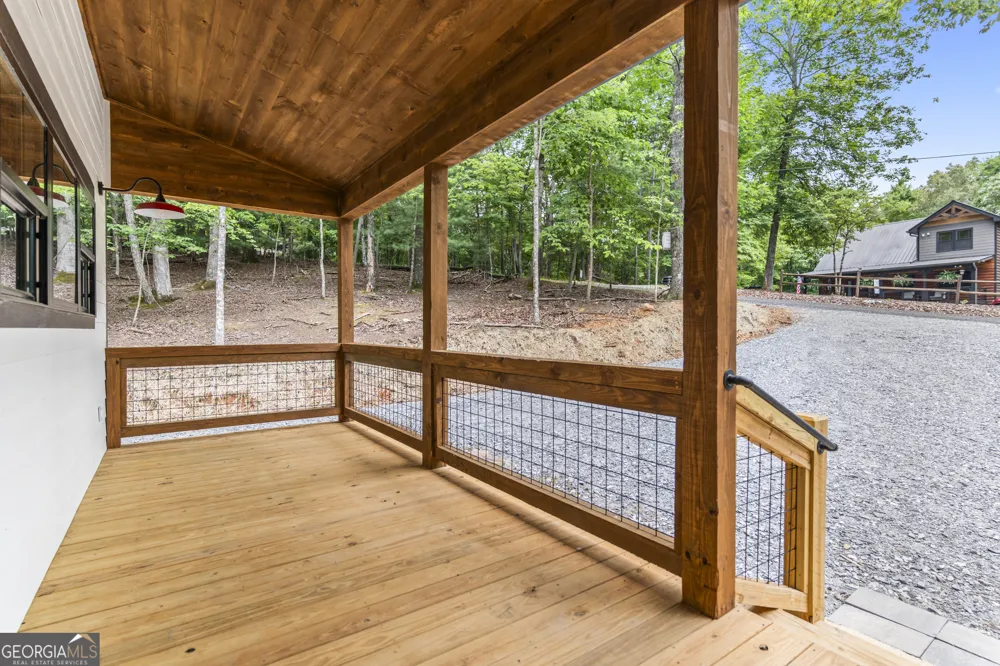 64 Nickel LN Ellijay, GA 30540