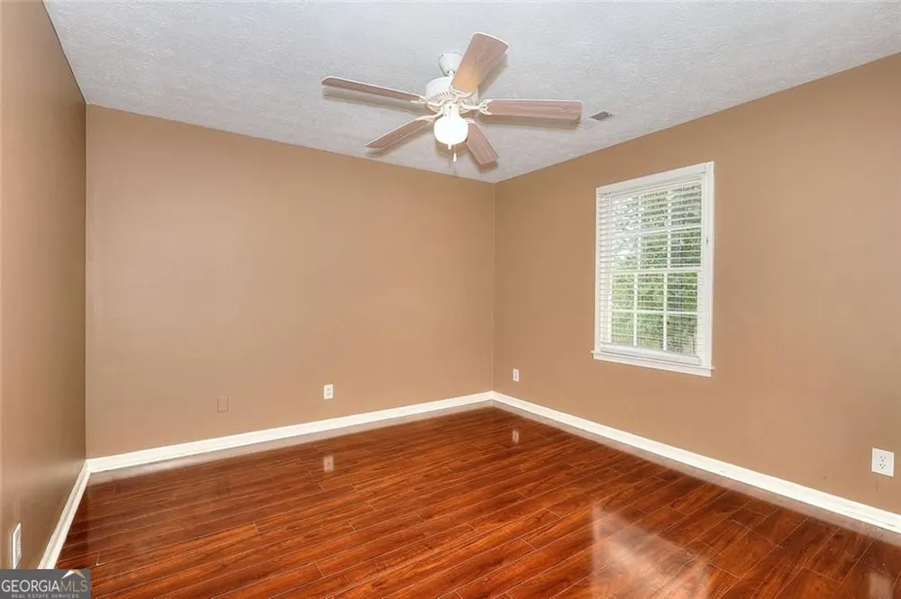 4976 Mystere CIR SW Lilburn, GA 30047