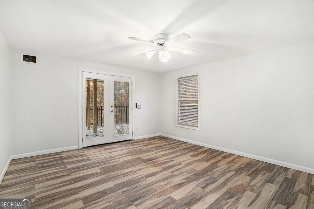 523 Sycamore PT Woodstock, GA 30189