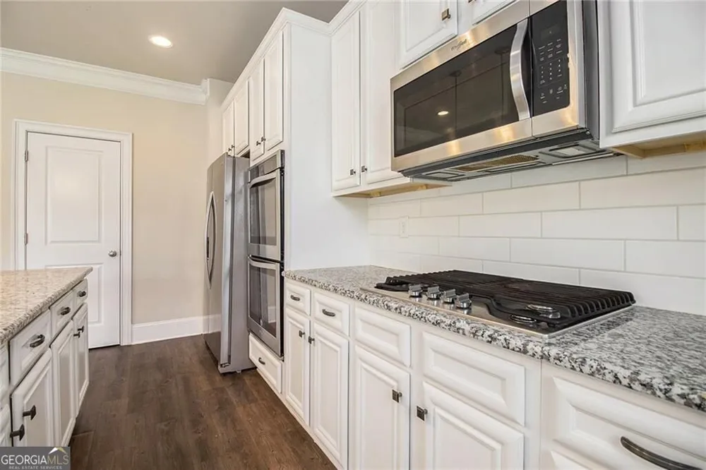 283 Hickory Pointe DR Acworth, GA 30101