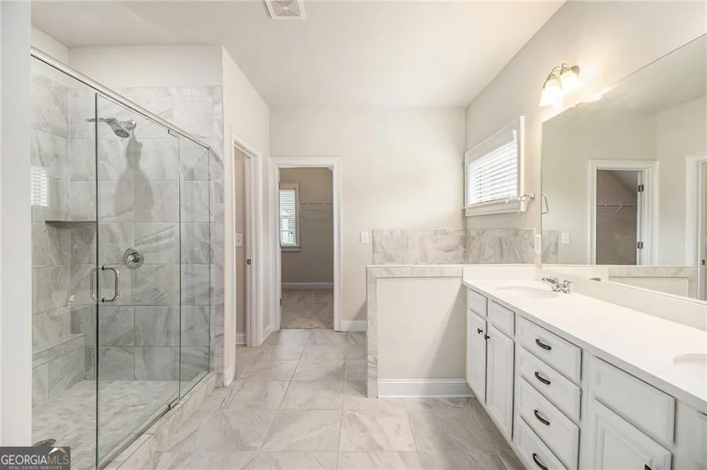 283 Hickory Pointe DR Acworth, GA 30101
