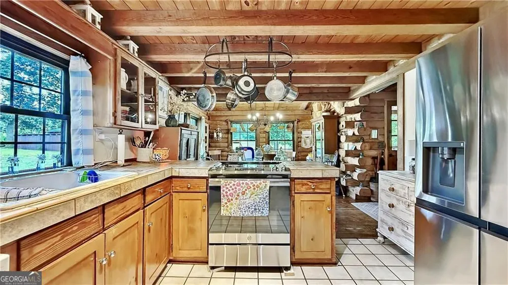 527 Beason RD SE Calhoun, GA 30701