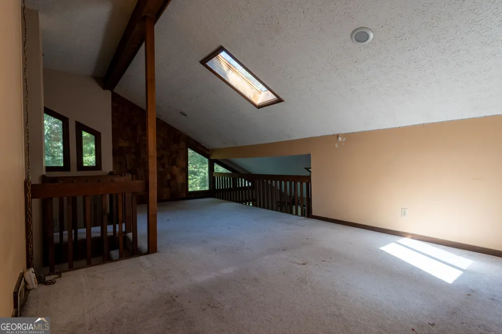 1100 Pine Grove Pointe DR Roswell, GA 30075