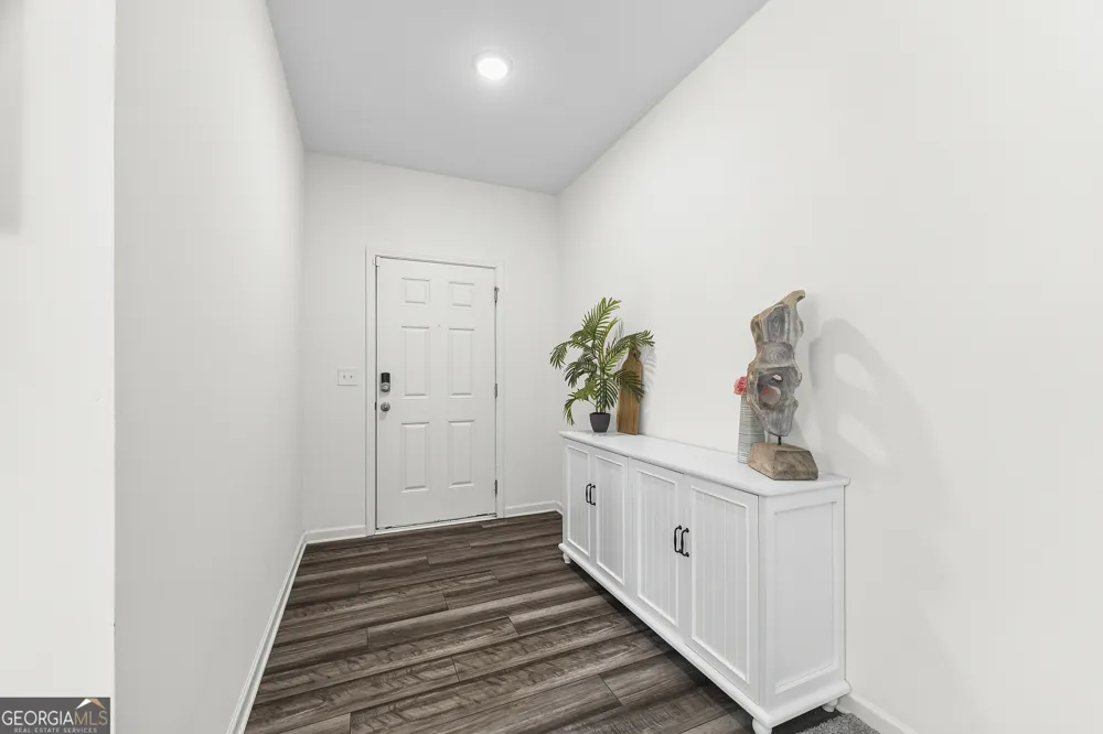 241 Knightsbridge LN Winder, GA 30680