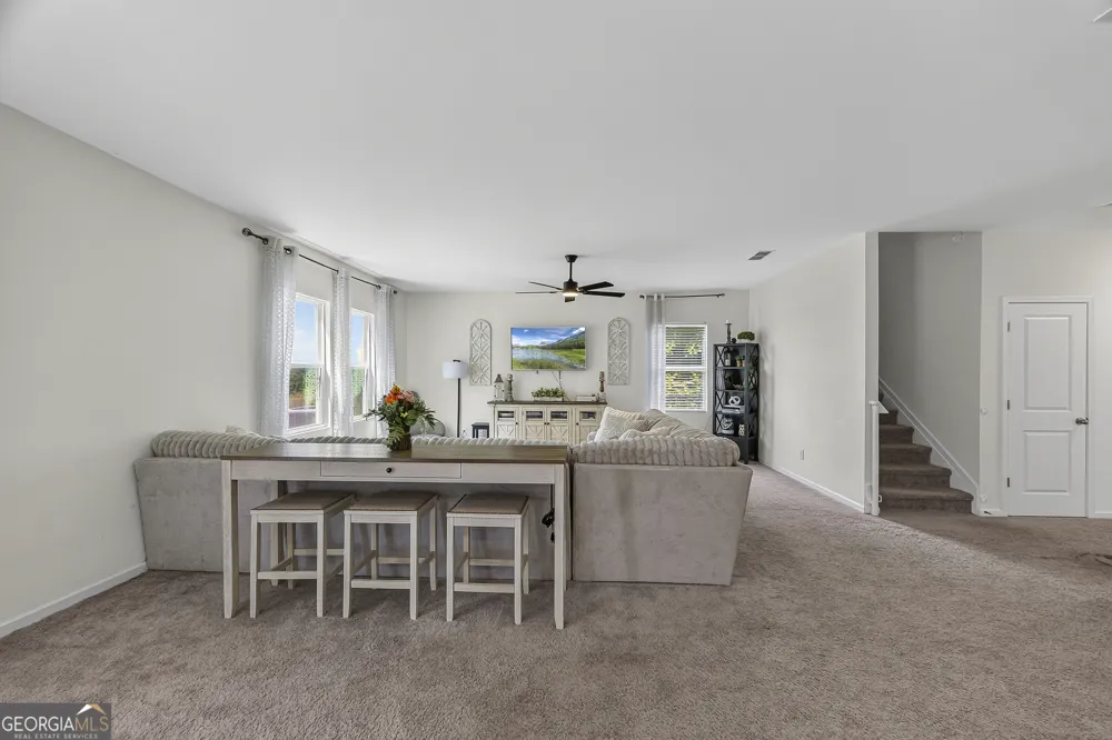 241 Knightsbridge LN Winder, GA 30680