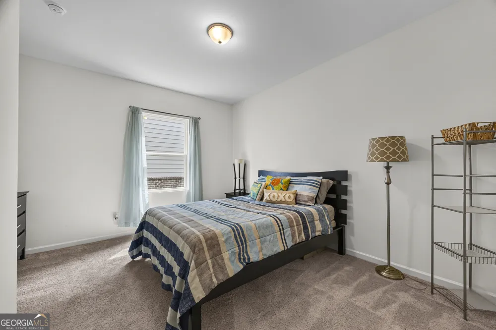 241 Knightsbridge LN Winder, GA 30680
