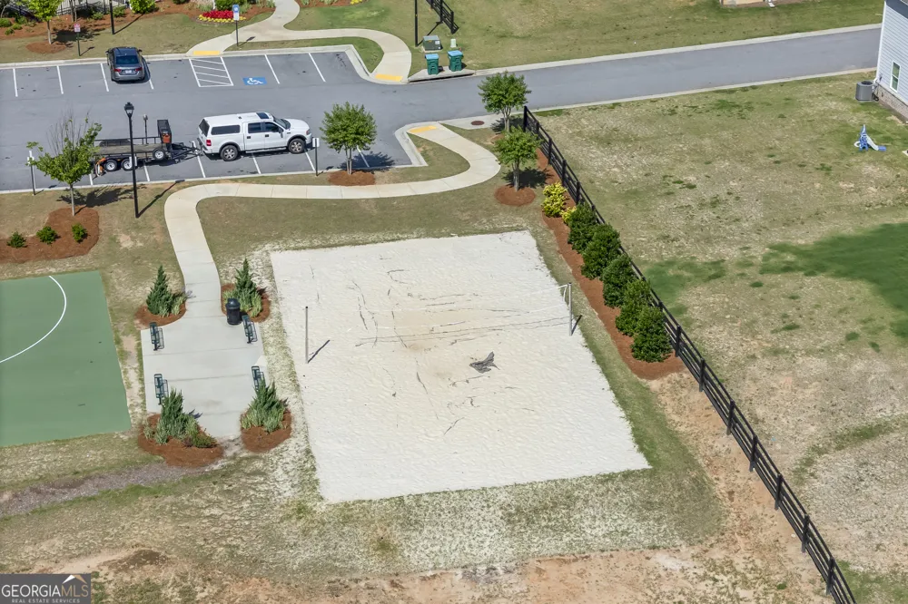 241 Knightsbridge LN Winder, GA 30680