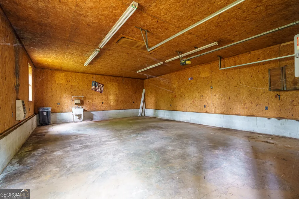 1347 Ivylog DR Blairsville, GA 30512