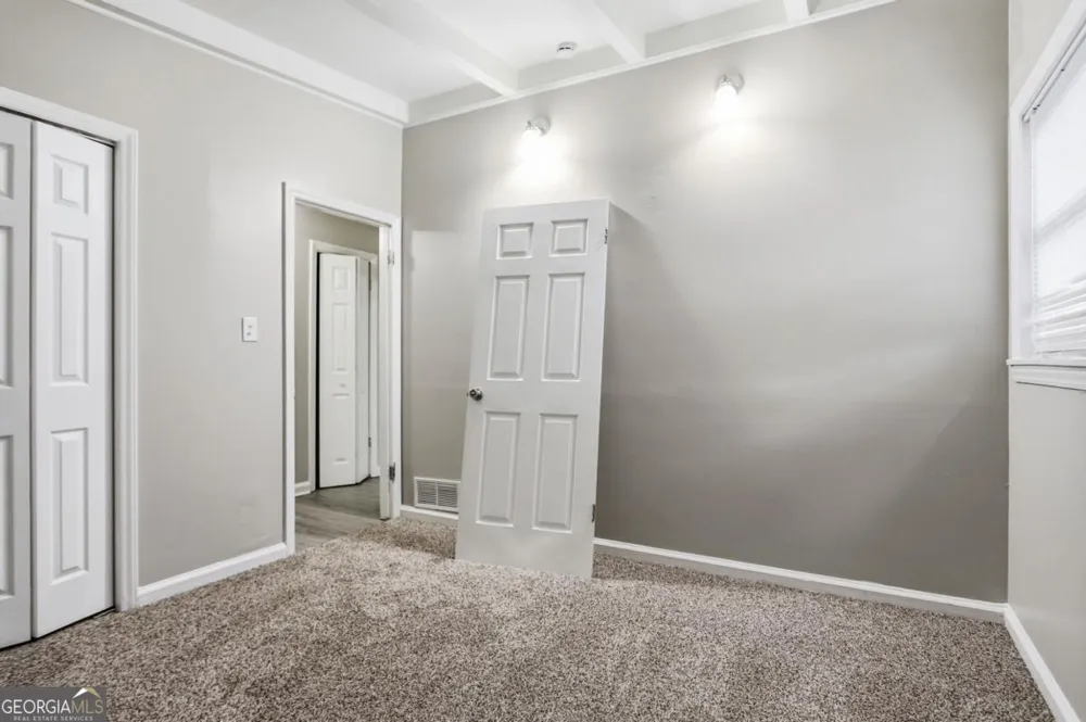 25 Larose CIR SE Marietta, GA 30060