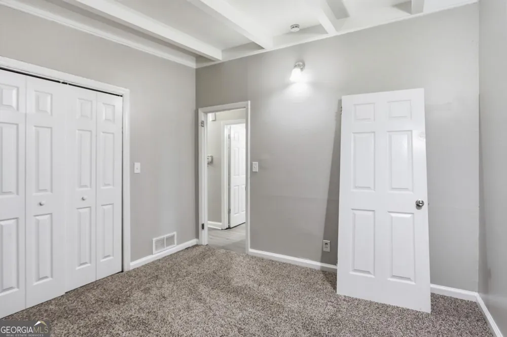 25 Larose CIR SE Marietta, GA 30060