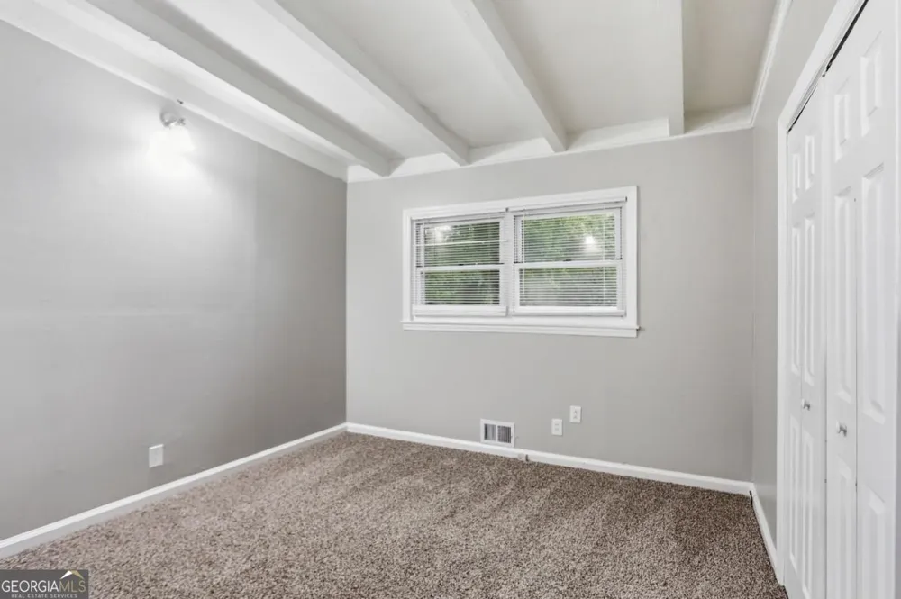25 Larose CIR SE Marietta, GA 30060