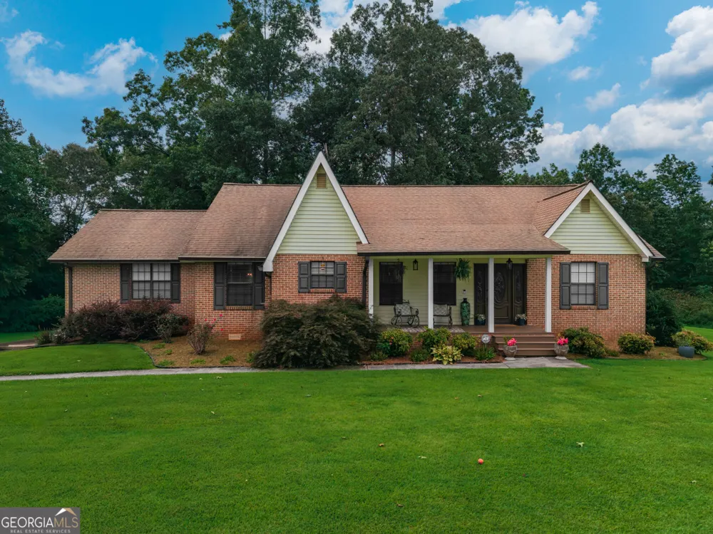 400 Cable RD Waleska, GA 30183
