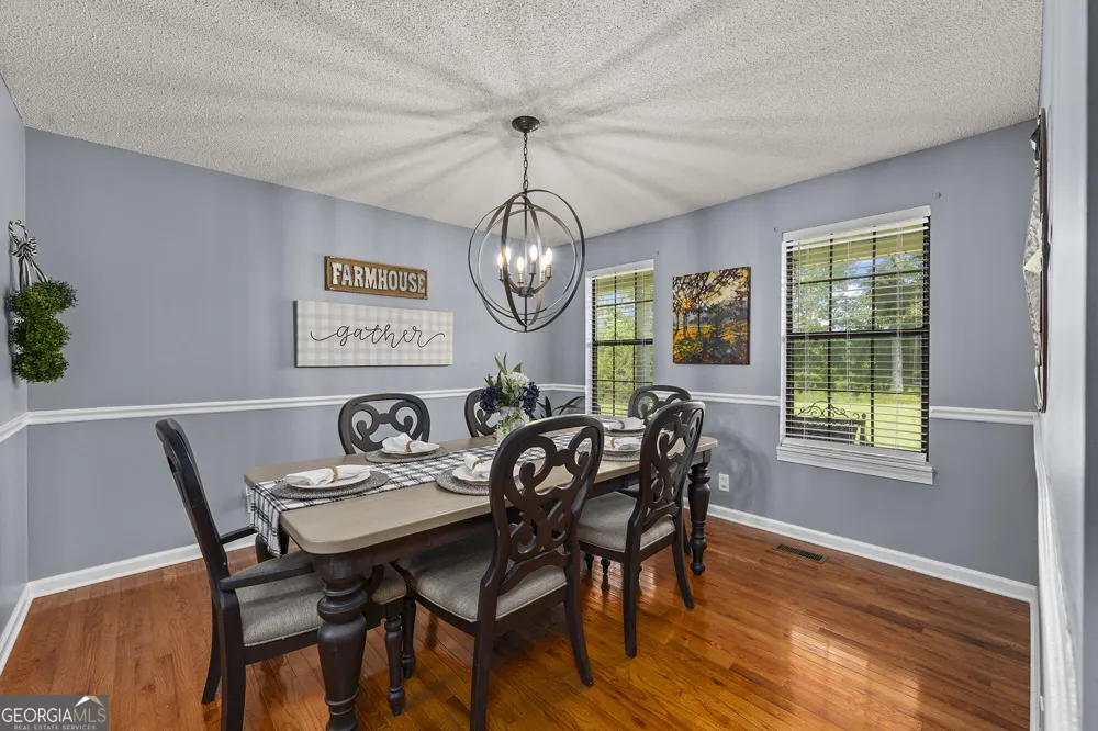 400 Cable RD Waleska, GA 30183