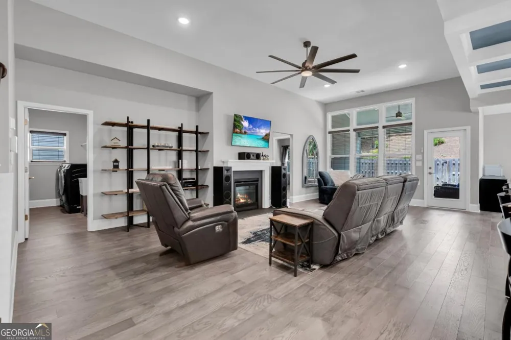 542 Bray ST Woodstock, GA 30188
