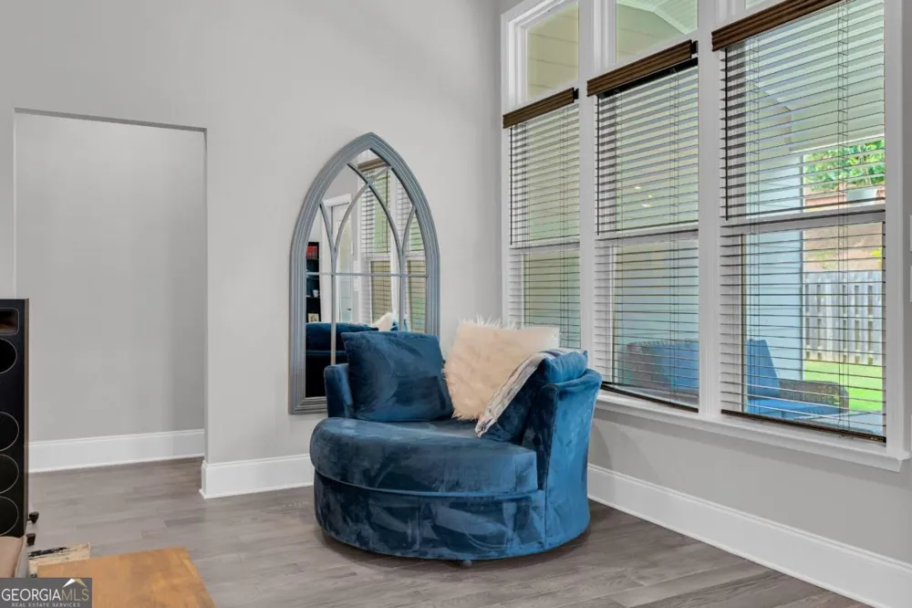 542 Bray ST Woodstock, GA 30188