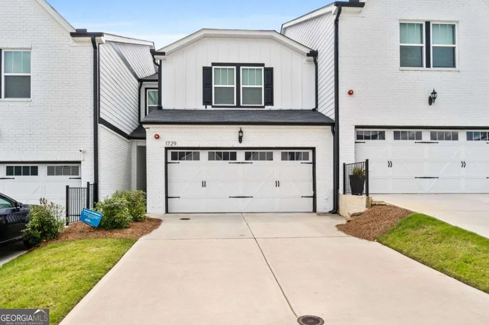 1729 Hyssop BLVD Mableton, GA 30126