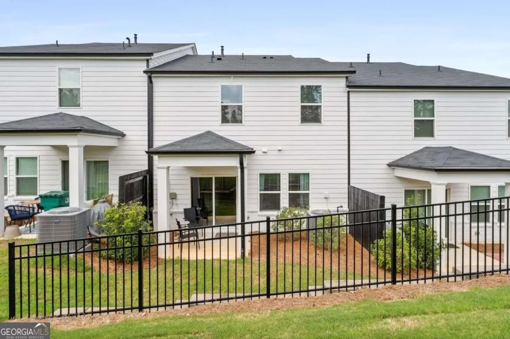 1729 Hyssop BLVD Mableton, GA 30126