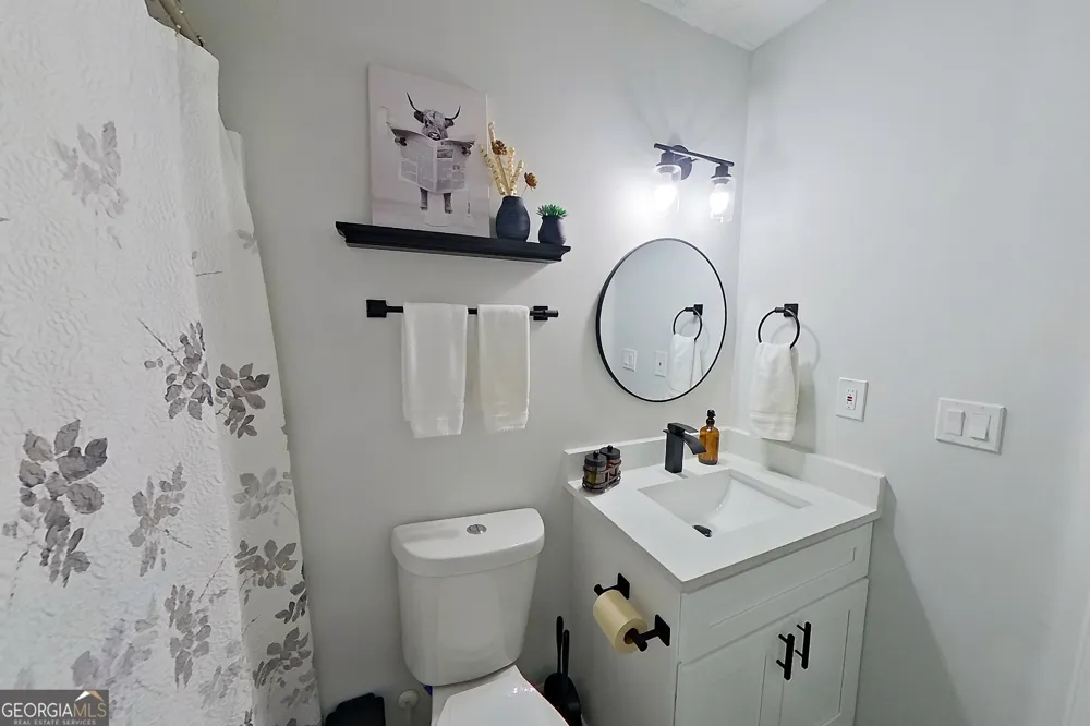 5438 Martins Crossing RD Stone Mountain, GA 30088
