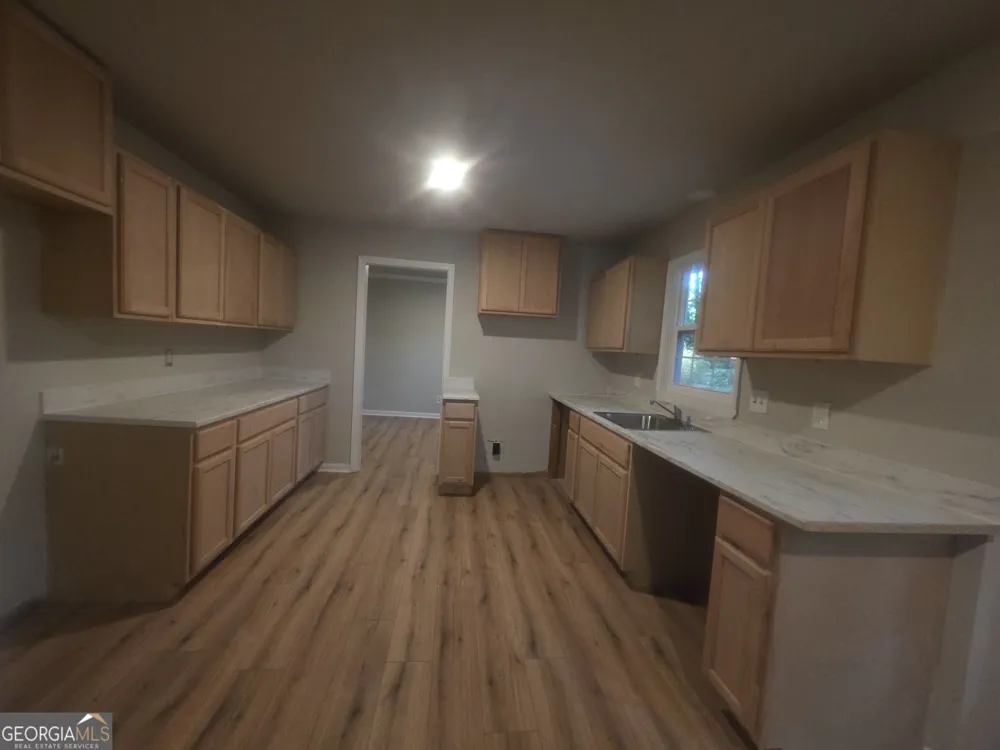 5382 Rockbridge RD Stone Mountain, GA 30088
