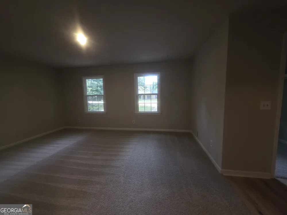 5382 Rockbridge RD Stone Mountain, GA 30088