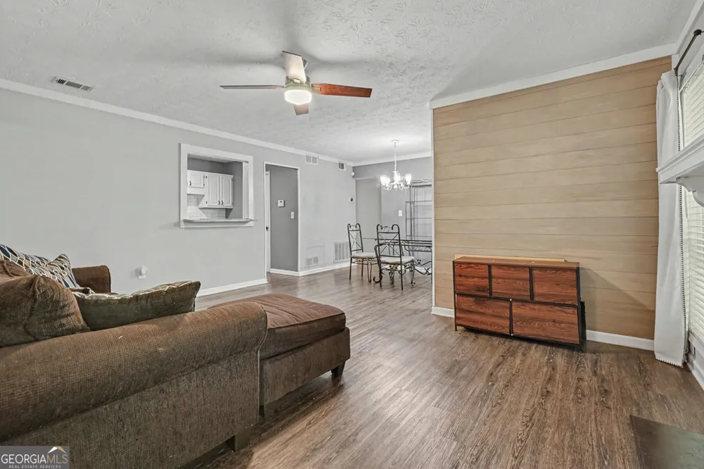 4004 Woodridge WAY Tucker, GA 30084