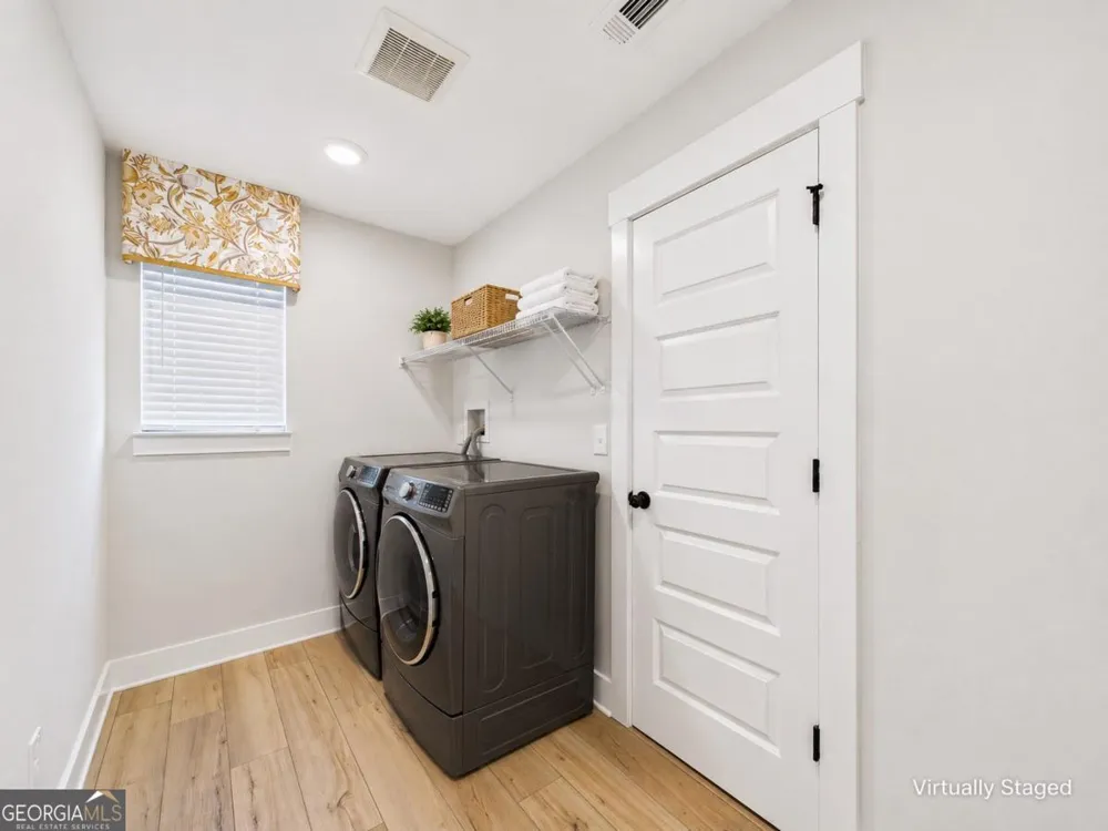 540 Redfish WAY Hoschton, GA 30548