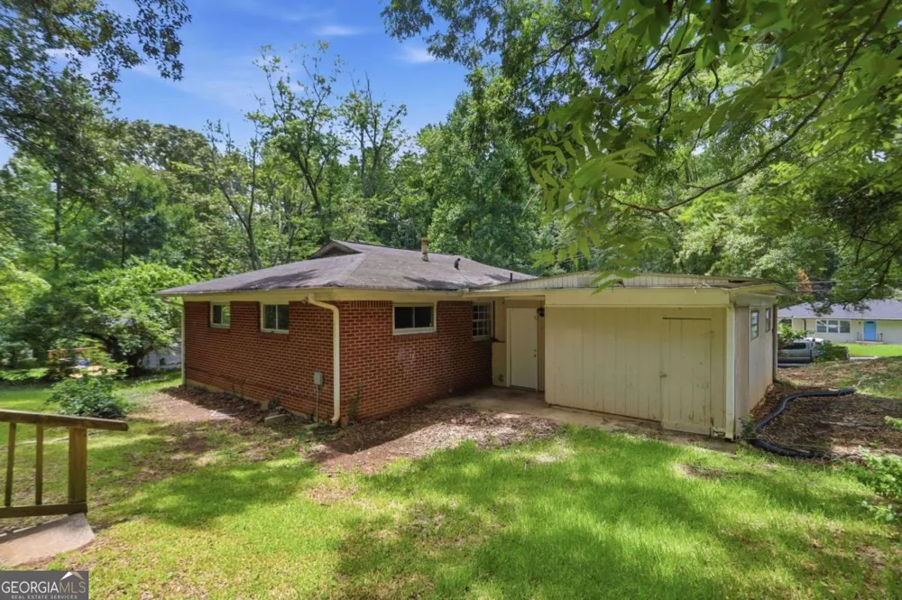 1836 Evans DR SW Atlanta, GA 30310