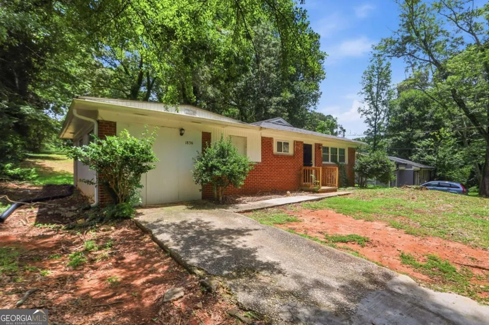 1836 Evans DR SW Atlanta, GA 30310