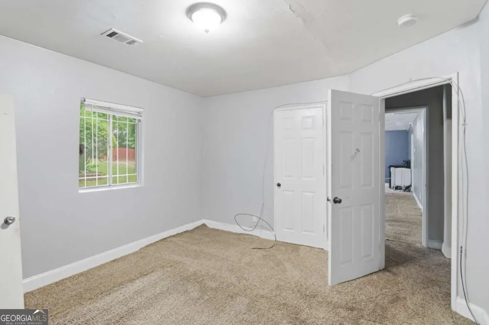 2079 Woodberry AVE Atlanta, GA 30344