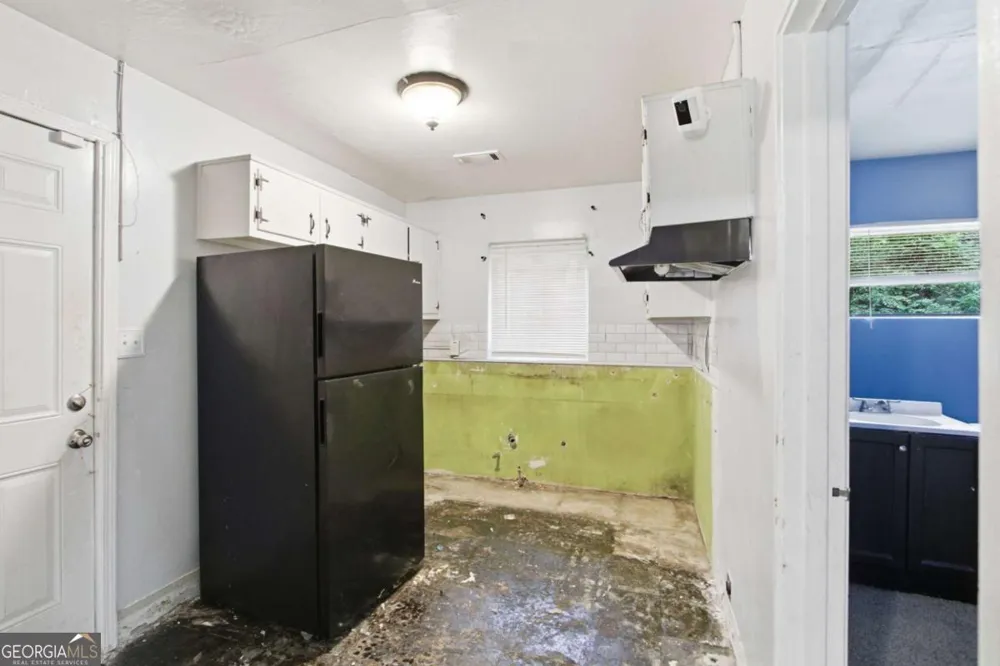 2079 Woodberry AVE Atlanta, GA 30344