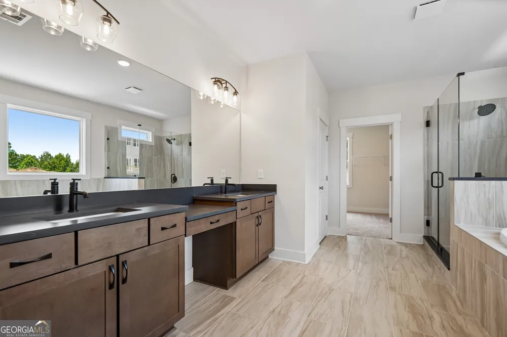 4615 Greyson Manor DR Cumming, GA 30041