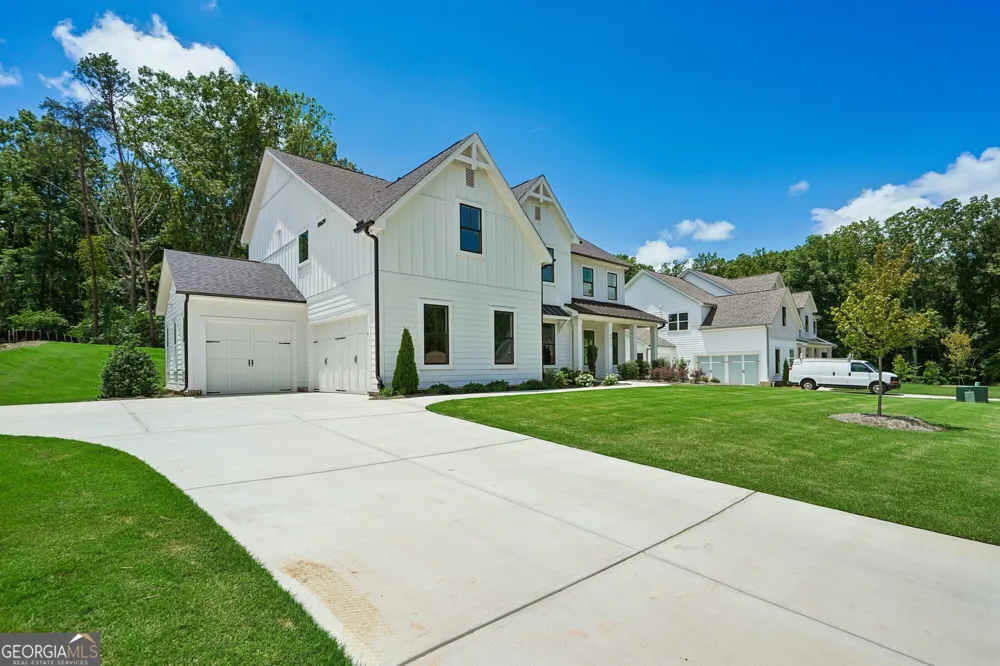 4615 Greyson Manor DR Cumming, GA 30041