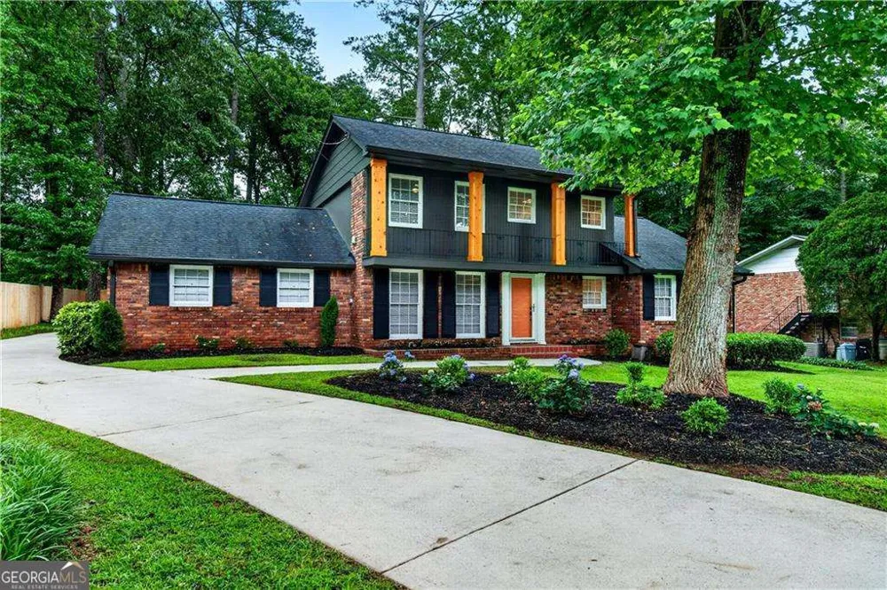 2664 Black Forest TRL SW Atlanta, GA 30331