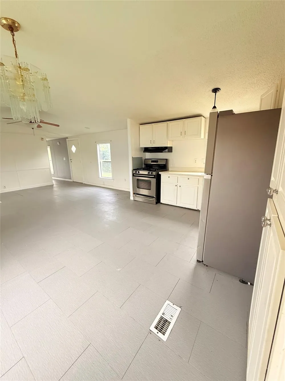 747 Road 5210 Cleveland, TX 77327