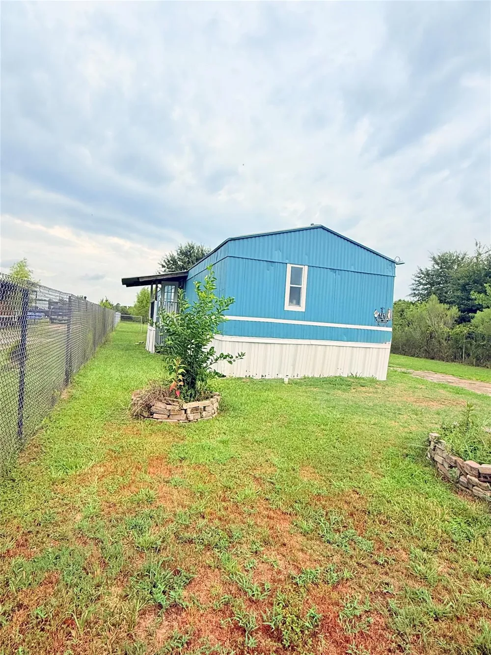 747 Road 5210 Cleveland, TX 77327