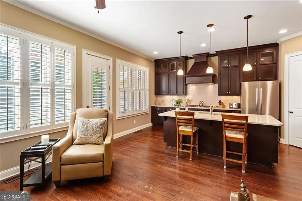 4087 Thorndale LN Smyrna, GA 30080