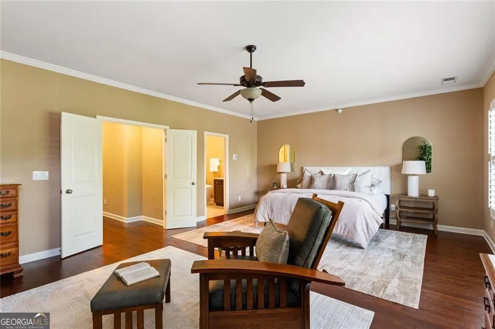 4087 Thorndale LN Smyrna, GA 30080