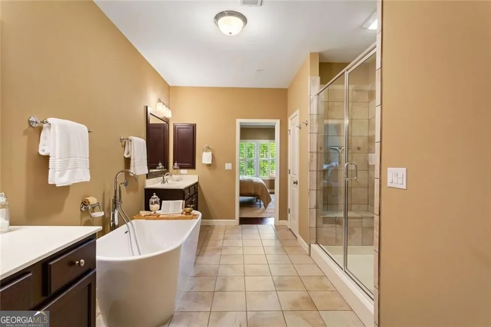 4087 Thorndale LN Smyrna, GA 30080