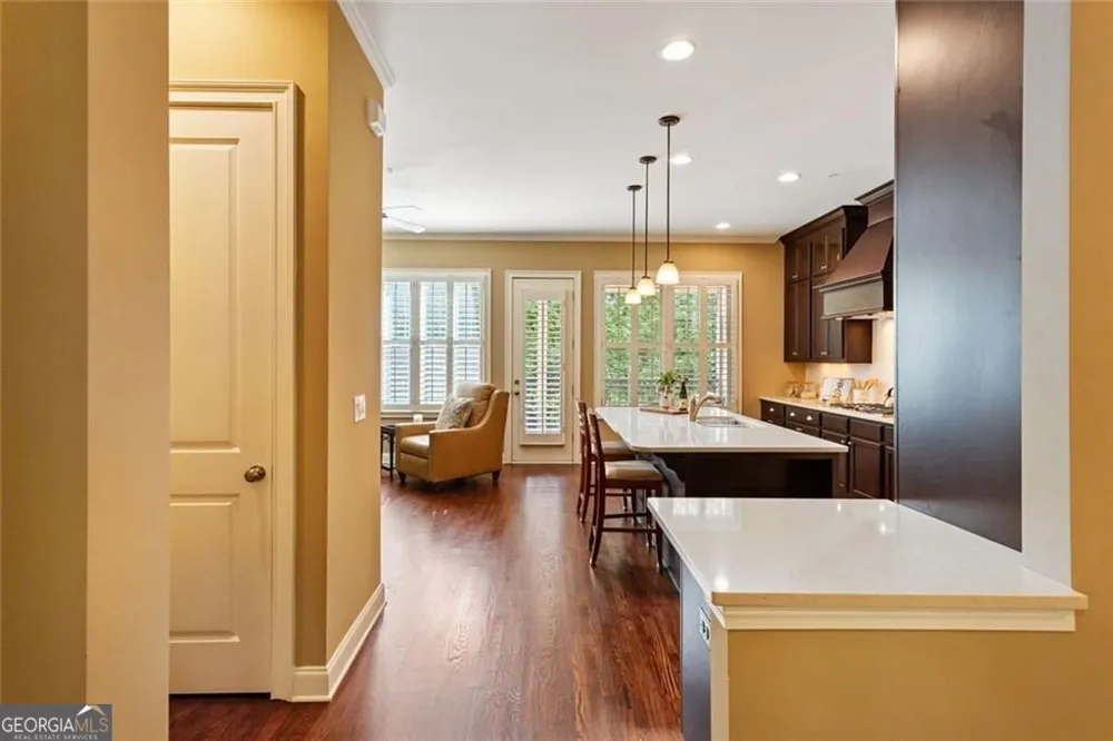 4087 Thorndale LN Smyrna, GA 30080