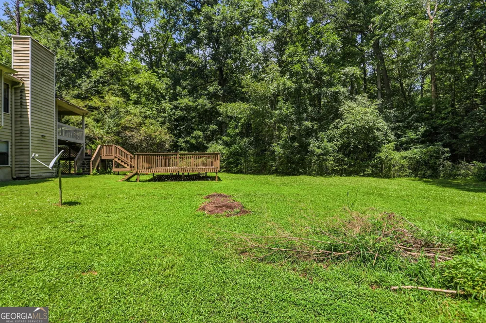 819 Tramore CT Powder Springs, GA 30127