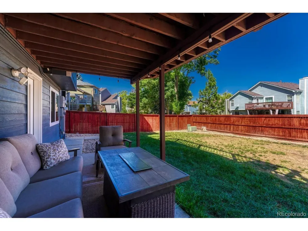 749 Redwood Court Highlands Ranch, CO 80126