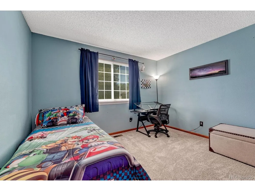 749 Redwood Court Highlands Ranch, CO 80126