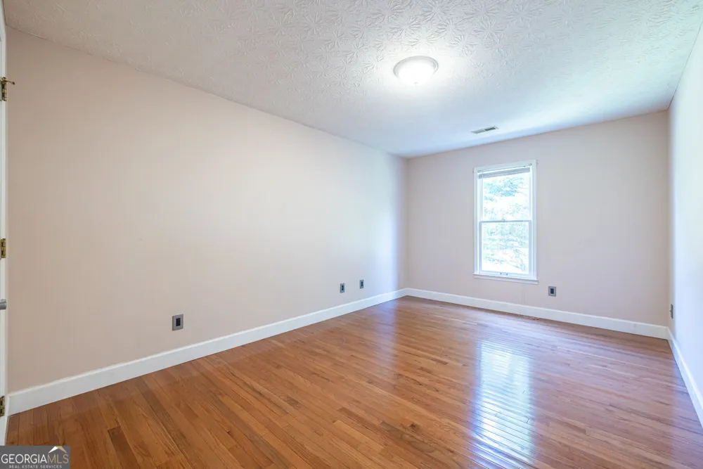 215 Valley Brook TRL Jonesboro, GA 30238