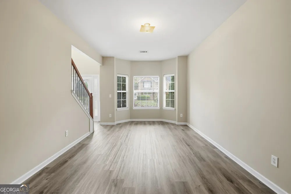 4316 Defoors Farm TRL Powder Springs, GA 30127