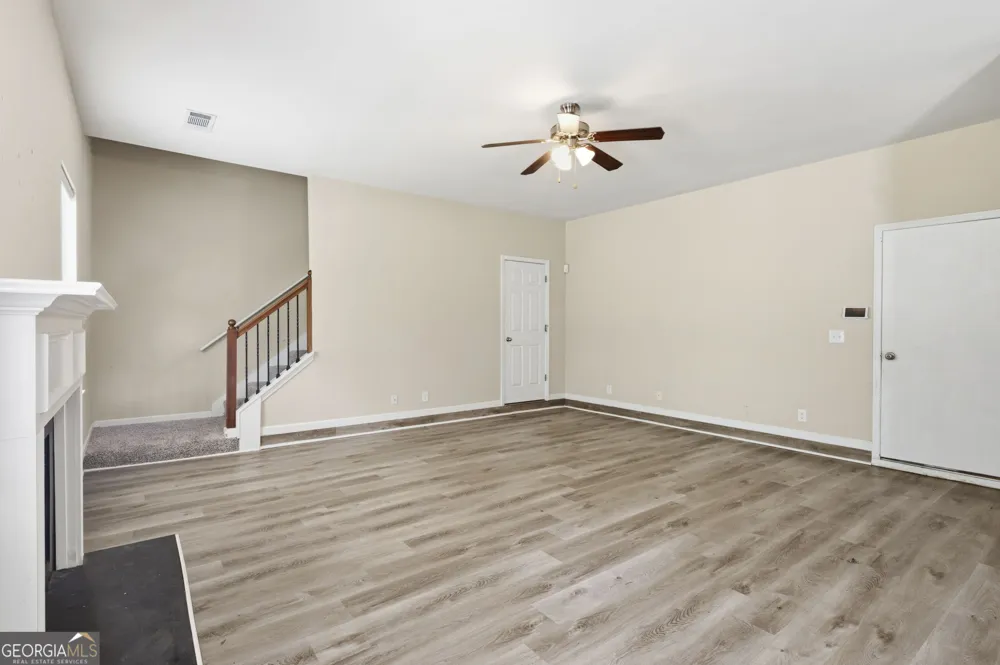 4316 Defoors Farm TRL Powder Springs, GA 30127