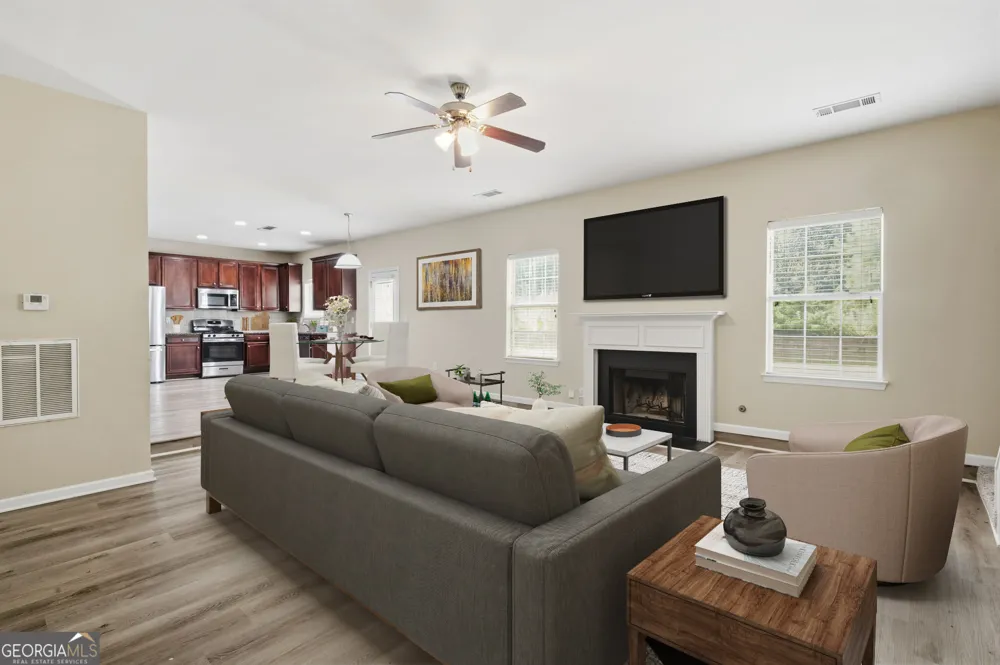 4316 Defoors Farm TRL Powder Springs, GA 30127