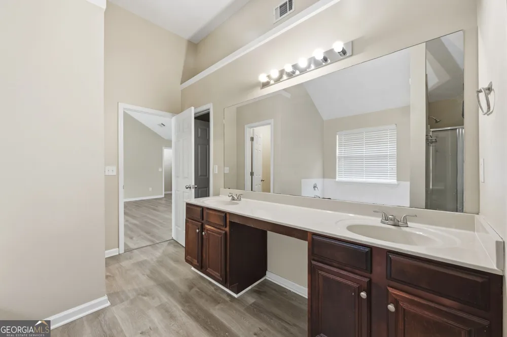 4316 Defoors Farm TRL Powder Springs, GA 30127