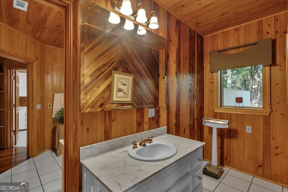 1060 COOKS MILL Road Oglethorpe, GA 31068