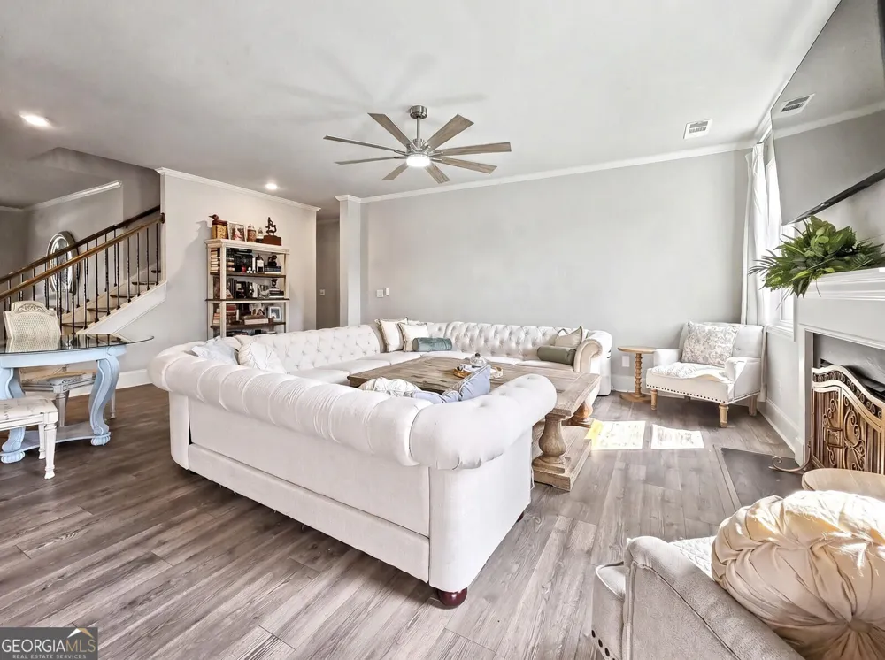349 Garnet DR Acworth, GA 30101