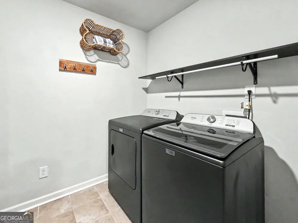 349 Garnet DR Acworth, GA 30101